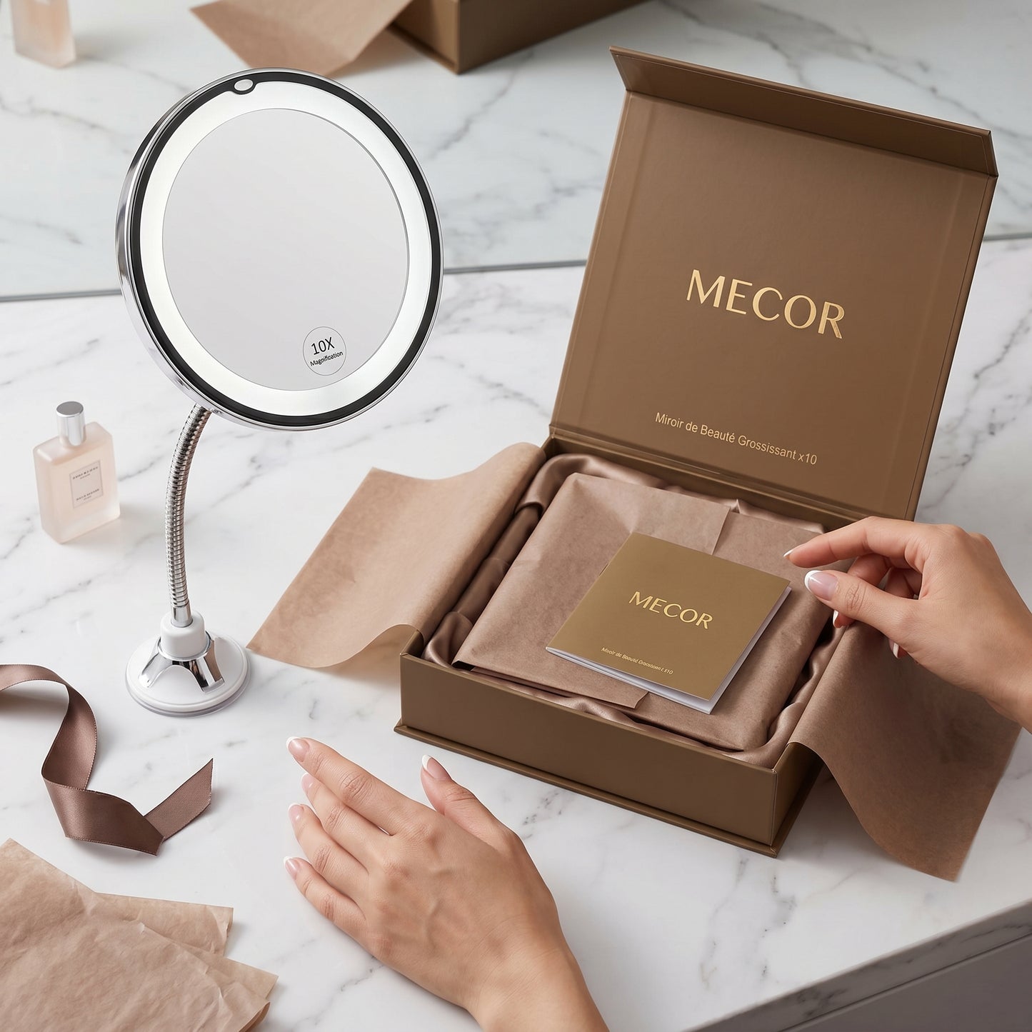 Clarévo – Miroir Grossissant LED à Ventouse